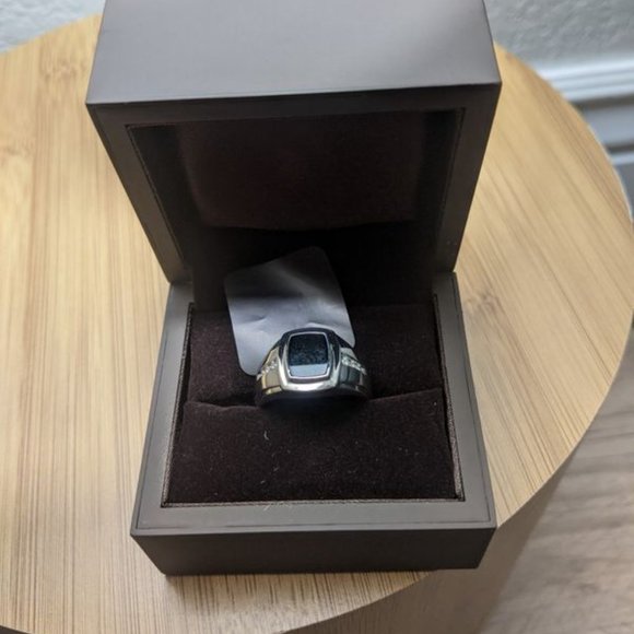 Men's Sterling Silver Onyx and Diamond Ring - Picture 6 of 7